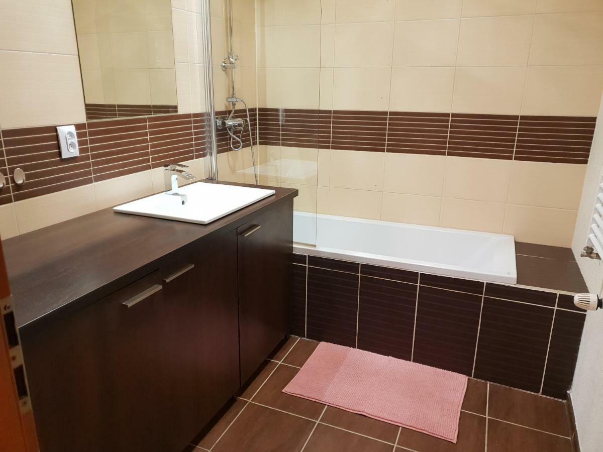 Apartament Szafir Zielona Góra Exterior foto