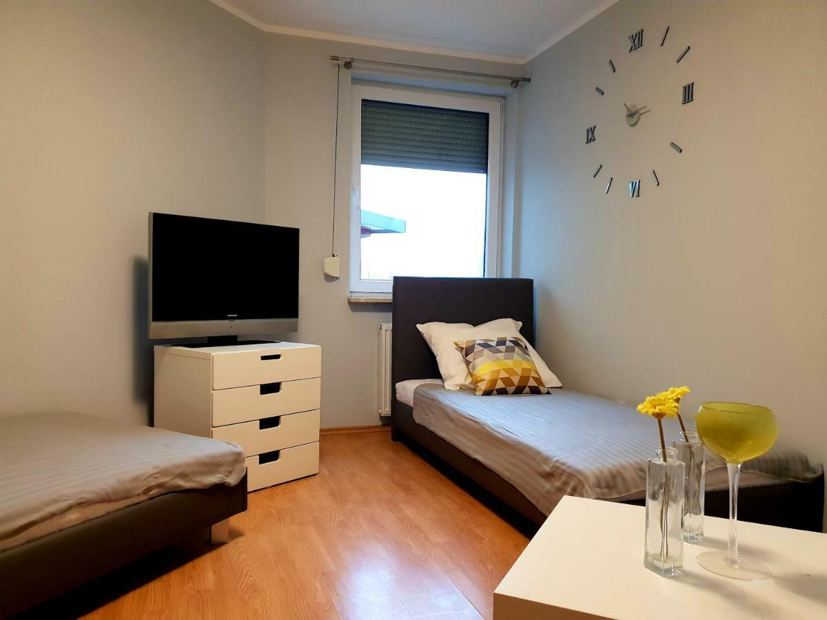 Apartament Szafir Zielona Góra Exterior foto